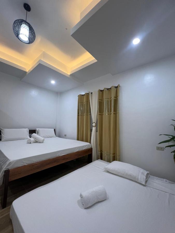 Rich-Vania Suites 卢纳将军城 外观 照片